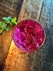 PINK GIN
