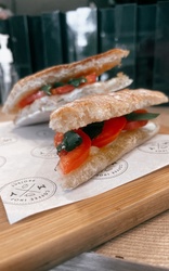 Panino Caprese