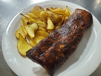 Costela Suína com Fritas