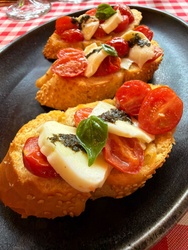 Brusqueta Caprese