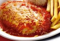 Isca de Baby Beef a Parmegiana