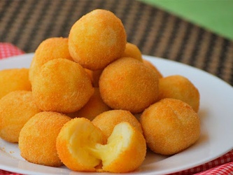 Bolinho de Costela