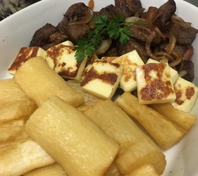 Carne de Sol Com Mandioca