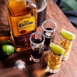 Tequila Jose Cuervo Gold