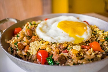 ARRANJADINHO VEGETARIANO ( Feijão Andu Caipira)