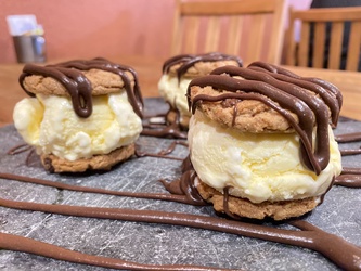 Joe's Cookie Sandwich