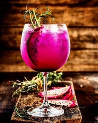 GIn Pitaya