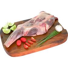 PALETA CORDEIRO ENTRE 700grs E 800grs
