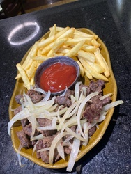 Filé Com Fritas