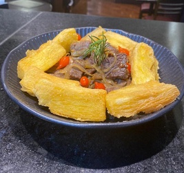 Carne Do Sol Com Aipim Frito