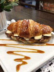 Croissant Doce de Leite com Banana