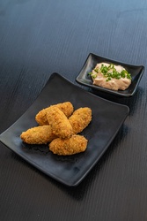 Bolinho de Salmão