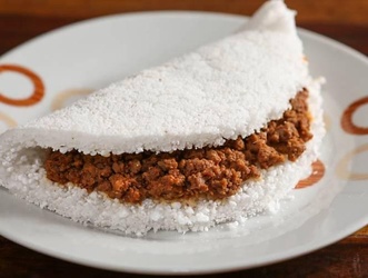 Tapioca com Carne moída