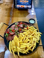 Calabresa acebolada
