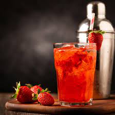 CAIPIRINHA DE MORANGO 