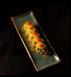 Uramaki Especial - Avocado (Abacate)