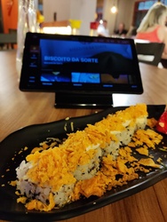URAMAKI DORITOS 