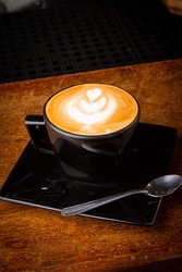 FLAT WHITE