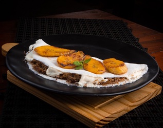 CARNE DE SOL, BANANA E CATUPIRY