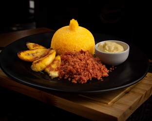 CALABRESA, REQUEIJÃO E BANANA