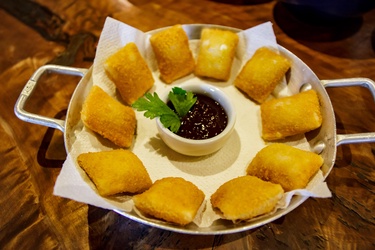 CRISPY DE QUEIJO GOUDA