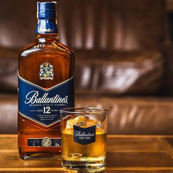 Whisky Ballantines 12