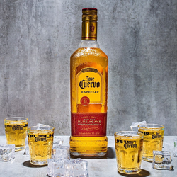 Tequila José Cuervo Ouro