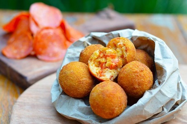 Bolinho de Pepperoni