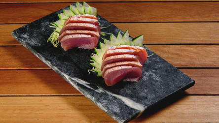 Sashimi Atum Maçaricado