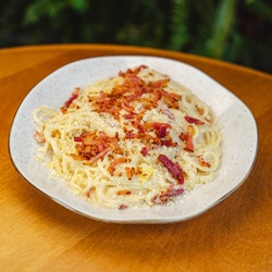 Espaguete à Carbonara