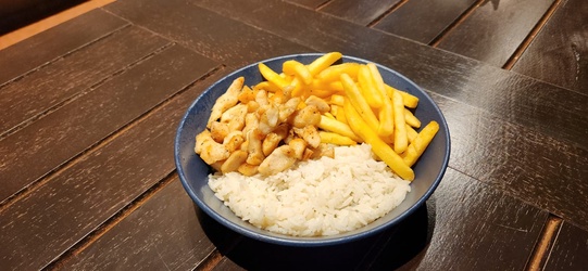 Frango Fritas E Arroz Kids