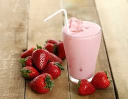 VITAMINA CREMOSA DE FRUTAS