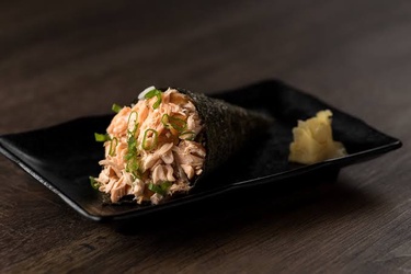 GRILL CHEESE SAKE TEMAKI