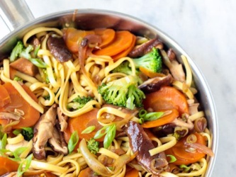 YAKISSOBA DE SHIMEJI