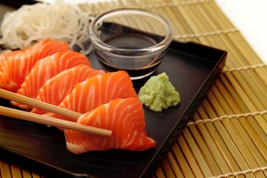 SAKE SASHIMI