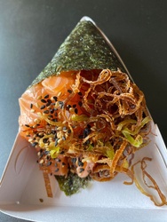 TEMAKI SAKE ALHO PORÓ