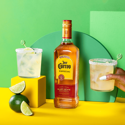 TEQUILA OURO (DOSE) - JOSE CUERVO