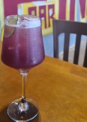 PINK LEMONADE DE JABUTICABA