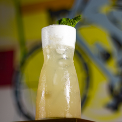 LOB (DROP SHOT SEM ÁLCOOL) Happy Hour
