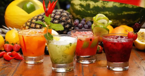 CAIPIRINHAS HAPPY HOUR