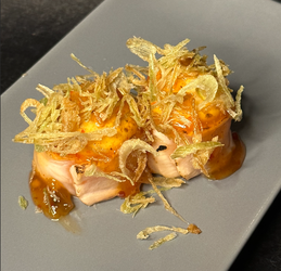 JOE SALMÃO COM GELEIA DE PIMENTA 