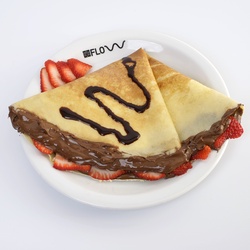 CREPE FRANCÊS NUTELLA COM MORANGO