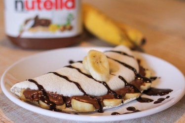 TAPIOCA DE BANANA COM NUTELLA