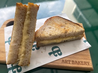 QUEIJO QUENTE