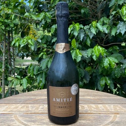  Amitiê Brut Cuvèe - Chardonnay e Pinot Noir 