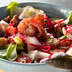 Camarão Salad