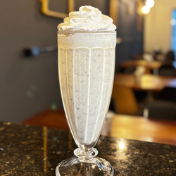 MILKSHAKE DE GALAK COM NEGRESCO