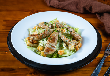 Salada Caesar 