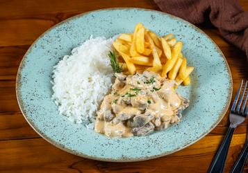 Strogonoff de filé mignon 