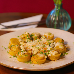 Ravioli de pêra com queijos